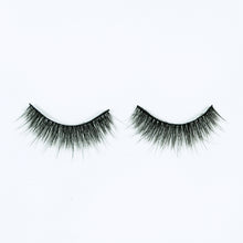 Load image into Gallery viewer, Arantza Cosmetics-   GLAM FOR DAYS Lashes- Audrey
